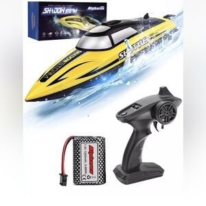 RC Boat-Alpharev R208 20+ MPH Fast Remote Control Boat with LED Light for Pools